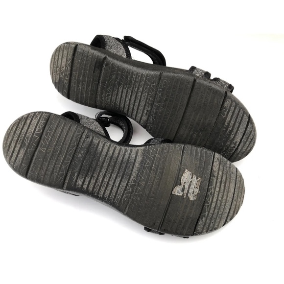 SKECHERS Yoga Foam Microburst Pure Chill Black Strappy SANDALS ADJUSTABLE Size 8 - Picture 7 of 7